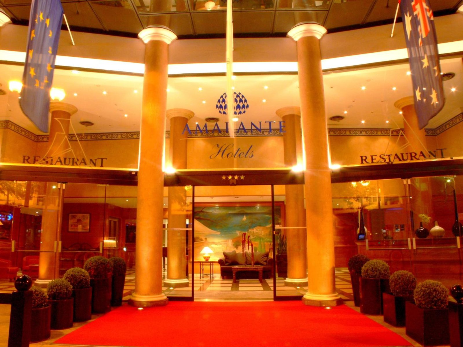 Le Cetai Cannes Beach Hotel — photo 2