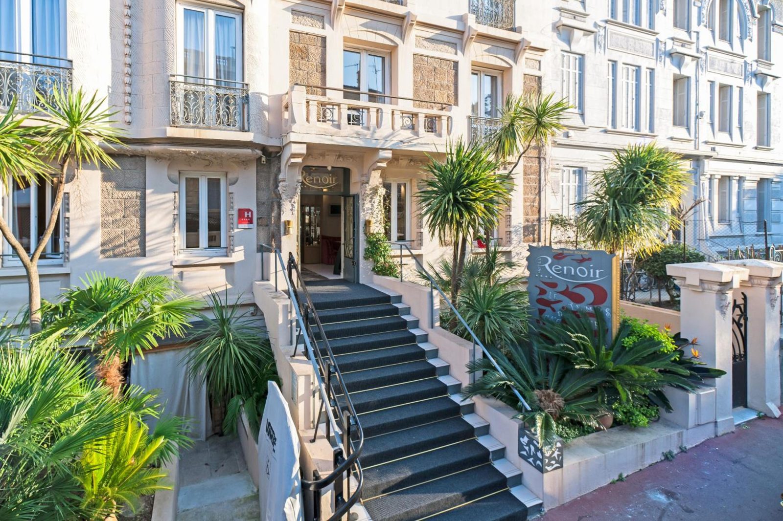Hotel Renoir — photo 2