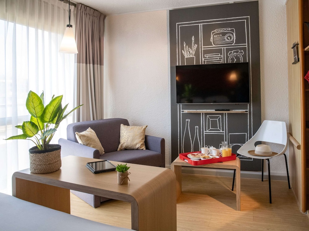 ibis Cannes Plage La Bocca — photo 5