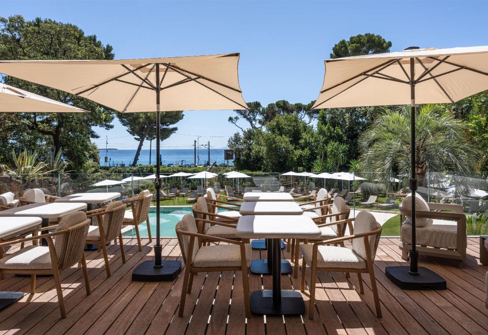 Radisson Hotel Cannes Seaside
